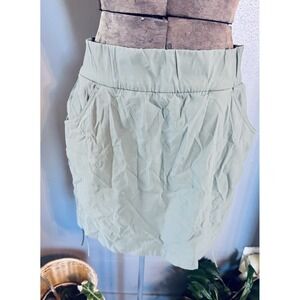 Columbia Sportswear Company Womens M Skirt Utility Pocket Drawstring Olive Green